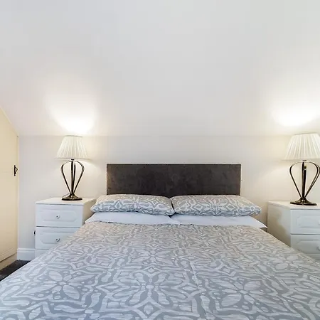 Gormley Privat bolig Cottain