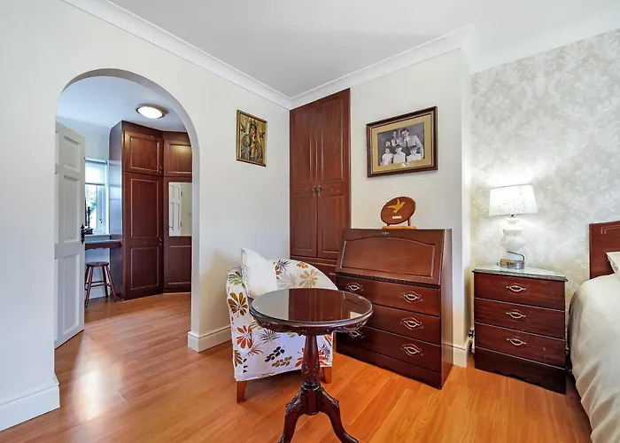 홈스테이 Gormley